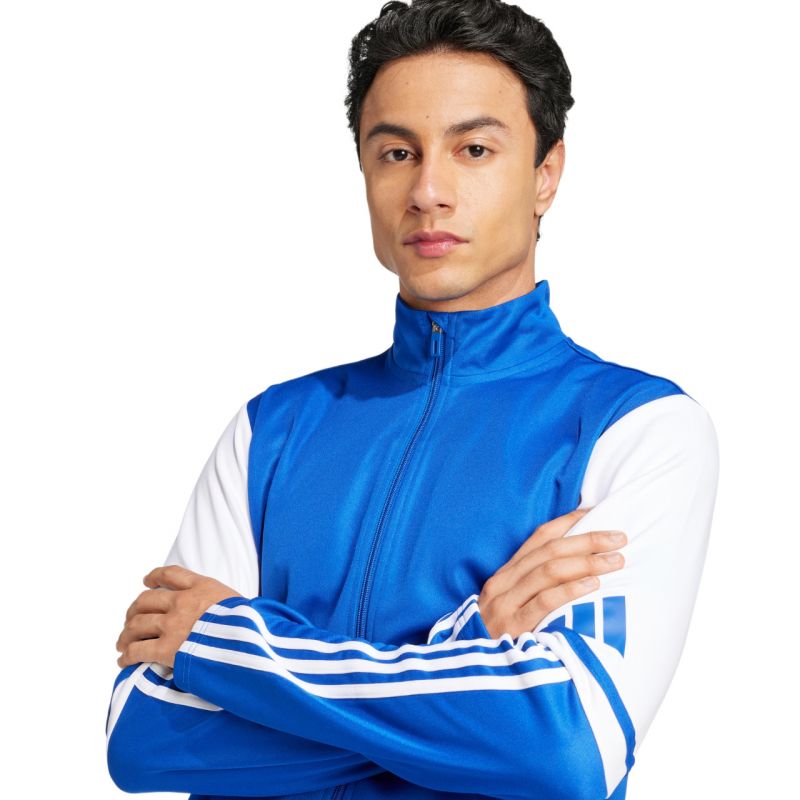 nanito_source_url:https://b2bsportswholesale.net/public/storage/productimages/75/e6/0a/45/1420519/image/xlarge_clean.jpg