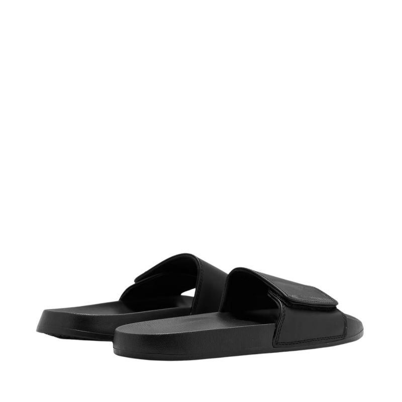 nanito_source_url:https://b2bsportswholesale.net/public/storage/productimages/3d/4c/52/23/1590323/image/xlarge_clean.jpg