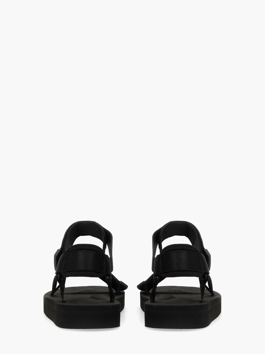 nanito_source_url:https://nokinstyle.com/2385081/palm-angels-x-suicoke-sandal.jpg
