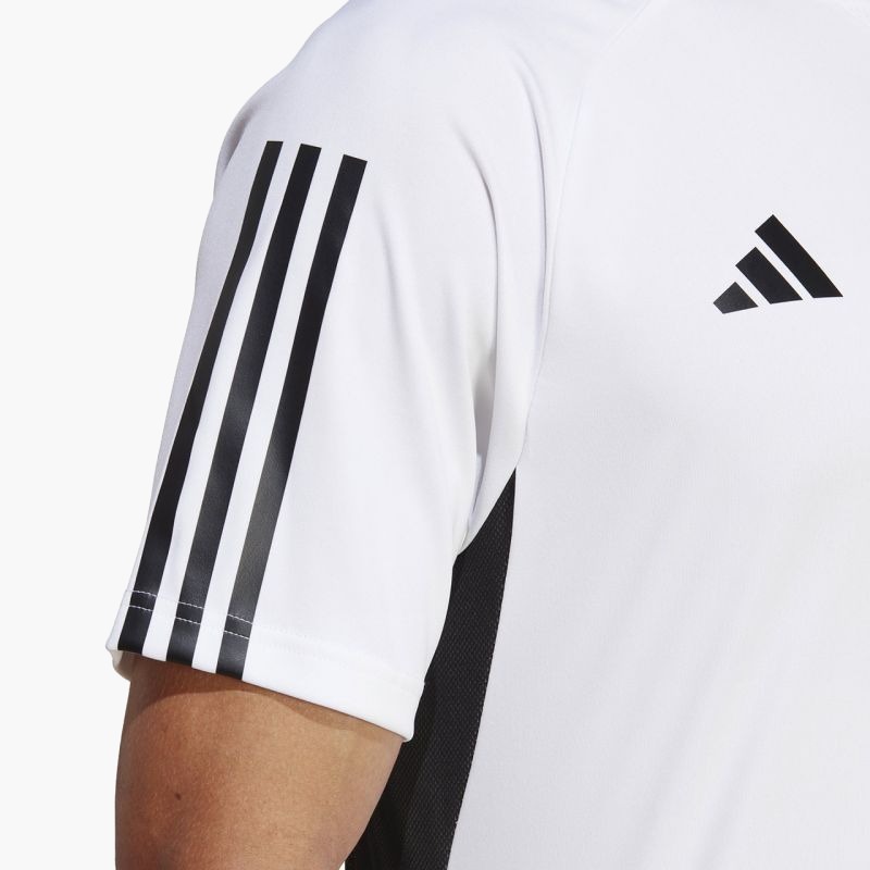 nanito_source_url:https://b2bsportswholesale.net/public/storage/productimages/50/5f/ff/fb/929331/image/xlarge_clean.jpg