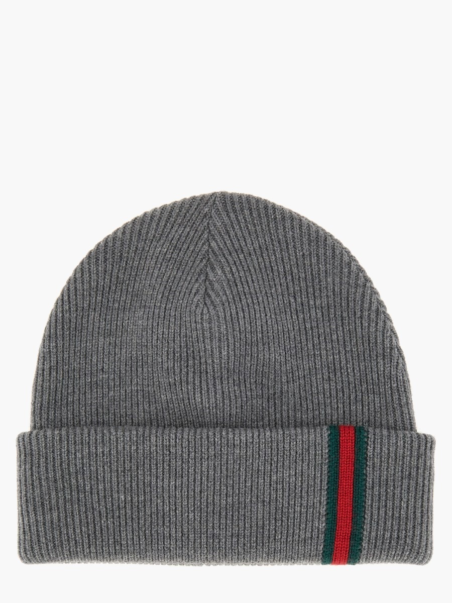 nanito_source_url:https://nokinstyle.com/2369266/woolen-hat.jpg