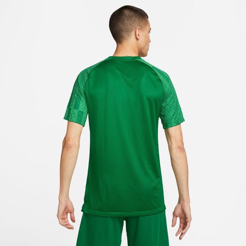 nanito_source_url:https://b2bsportswholesale.net/public/storage/productimages/15/0b/41/fe/1230807/image/xlarge_clean.jpg