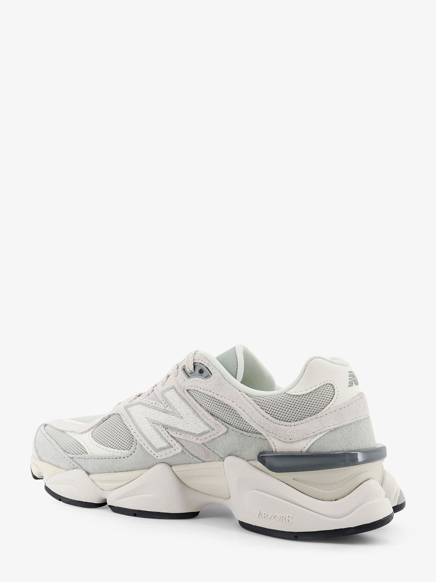 nanito_source_url:https://nokinstyle.com/2426844/u90602-mesh-and-suede-sneakers-with-embroidered-logo.jpg