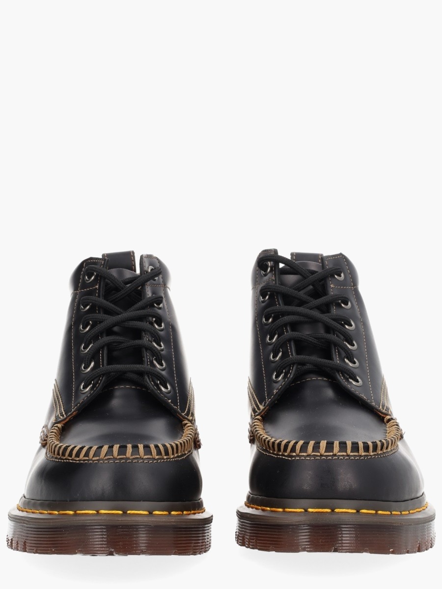 nanito_source_url:https://nokinstyle.com/2377275/boot-lowell-chukka.jpg