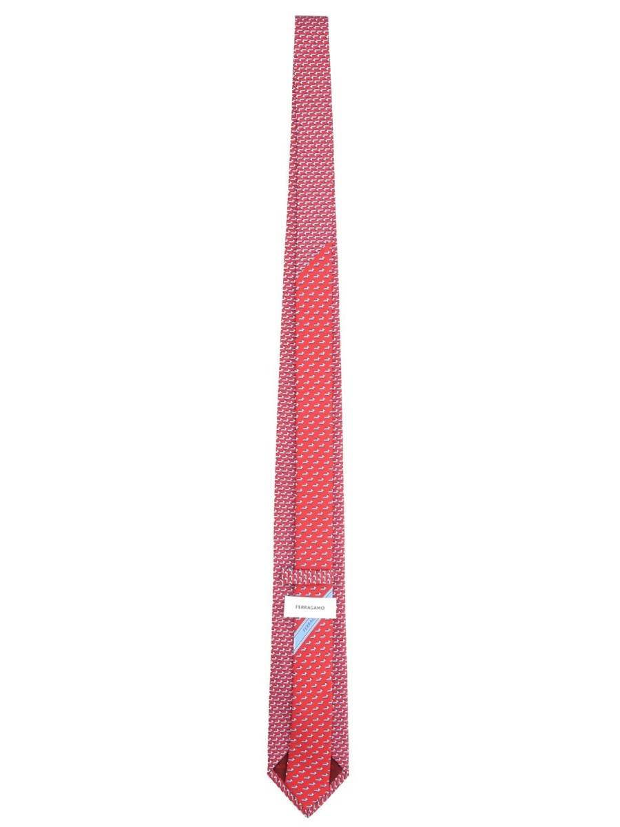 nanito_source_url:https://nokinstyle.com/2420984/silk-tie.jpg