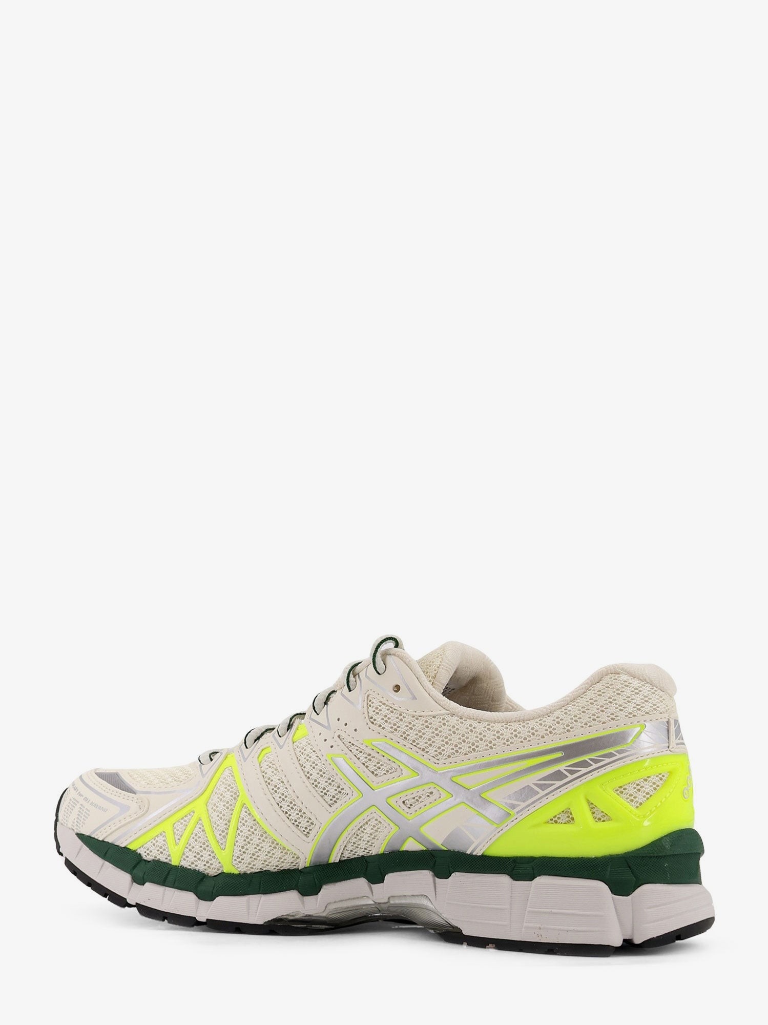 nanito_source_url:https://nokinstyle.com/2408550/gel-kayano-20-low-top-mesh-sneakers.jpg
