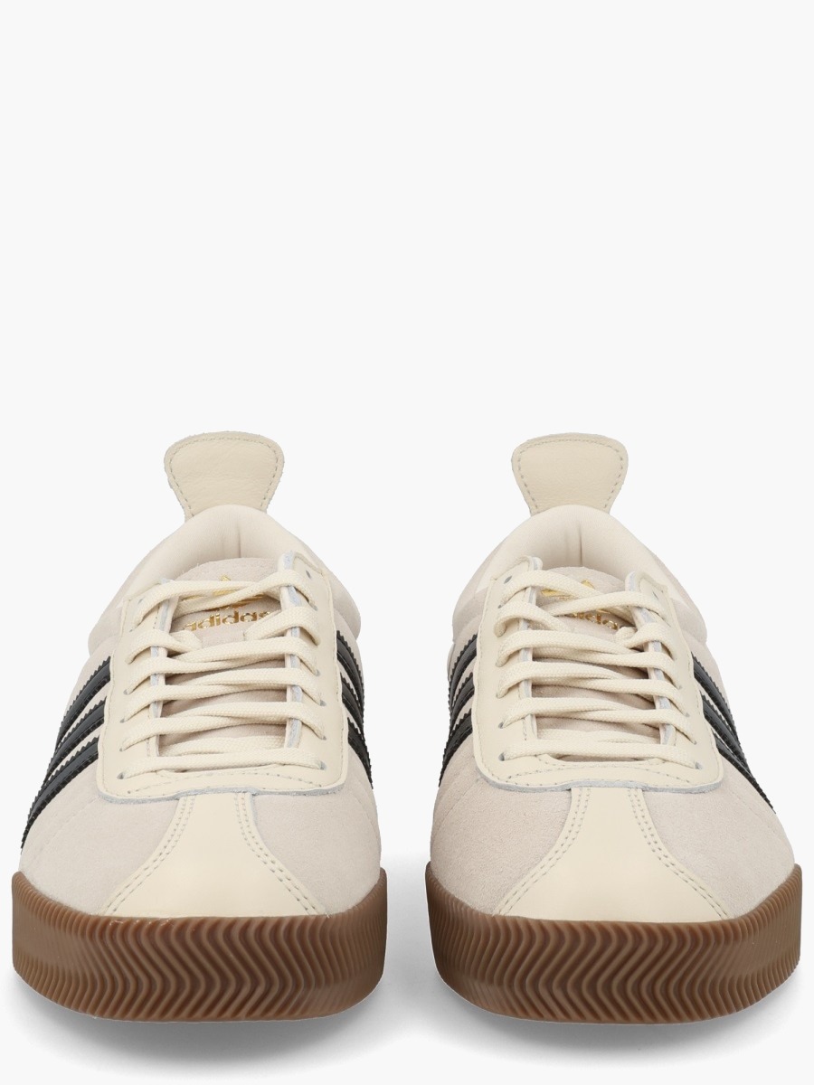nanito_source_url:https://nokinstyle.com/2340834/samba-62-super-sneaker.jpg