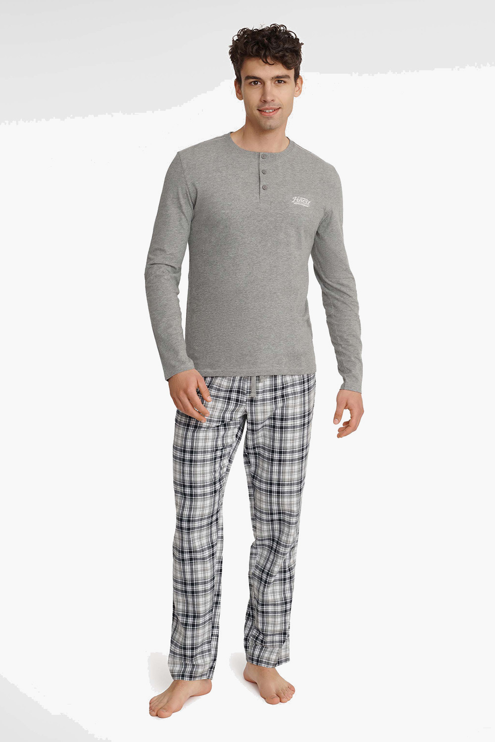 nanito_source_url:http://srv0.matterhorn-wholesale.com/pics_source/990420.jpg