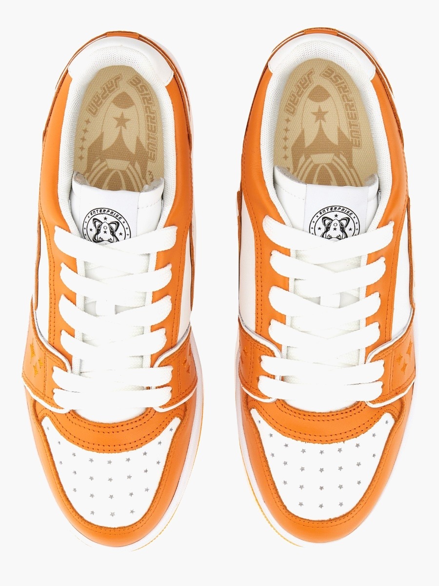 nanito_source_url:https://nokinstyle.com/2358798/ej-rocket-sneaker.jpg
