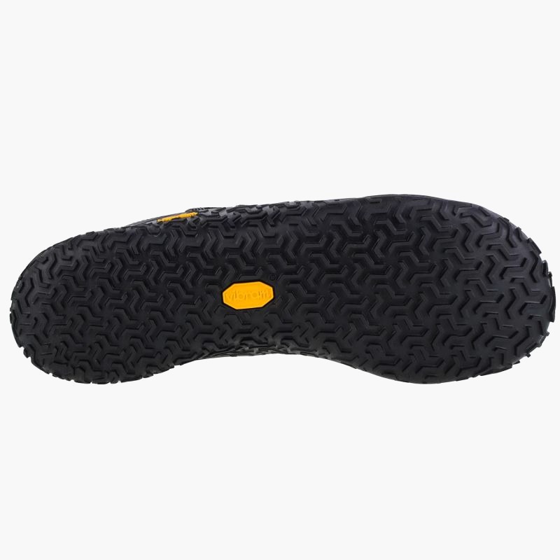 nanito_source_url:https://b2bsportswholesale.net/public/storage/productimages/1b/60/55/70/1057275/image/xlarge_clean.jpg