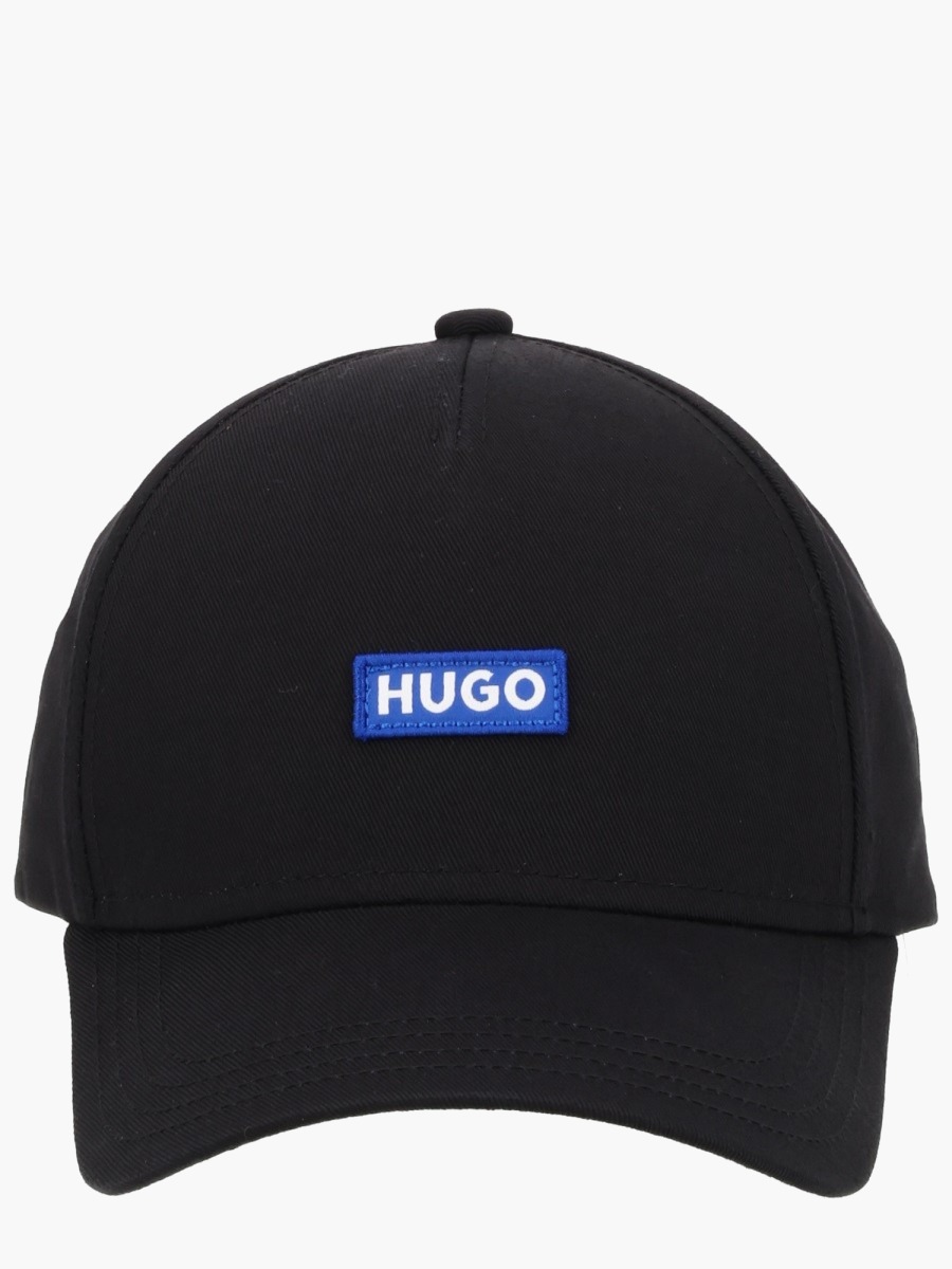nanito_source_url:https://nokinstyle.com/2342747/baseball-hat-with-logo.jpg