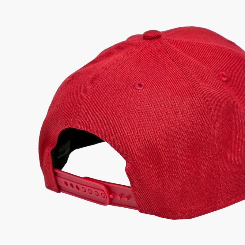 nanito_source_url:https://b2bsportswholesale.net/public/storage/productimages/7b/a2/05/f4/953112/image/xlarge_clean.jpg