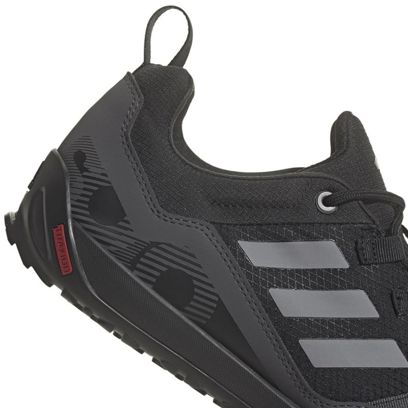 nanito_source_url:https://b2bsportswholesale.net/public/storage/productimages/e6/4c/29/c7/983465/image/xlarge_clean.jpg