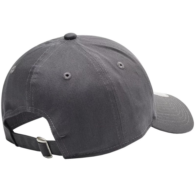 nanito_source_url:https://b2bsportswholesale.net/public/storage/productimages/6a/2e/16/1f/1097016/image/xlarge_clean.jpg