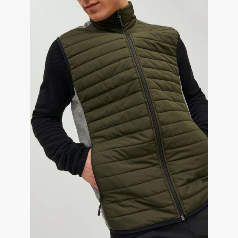 nanito_source_url:https://b2bsportswholesale.net/public/storage/productimages/a4/4d/02/af/1006409/image/xlarge_clean.jpg