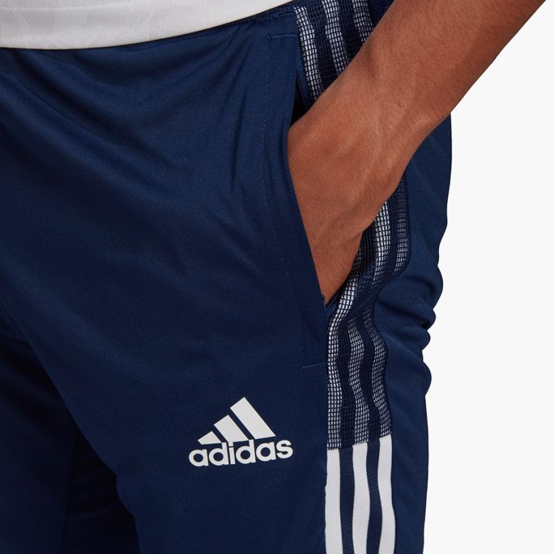 nanito_source_url:https://b2bsportswholesale.net/public/storage/productimages/dc/13/71/6e/2180434/image/xlarge_clean.jpg