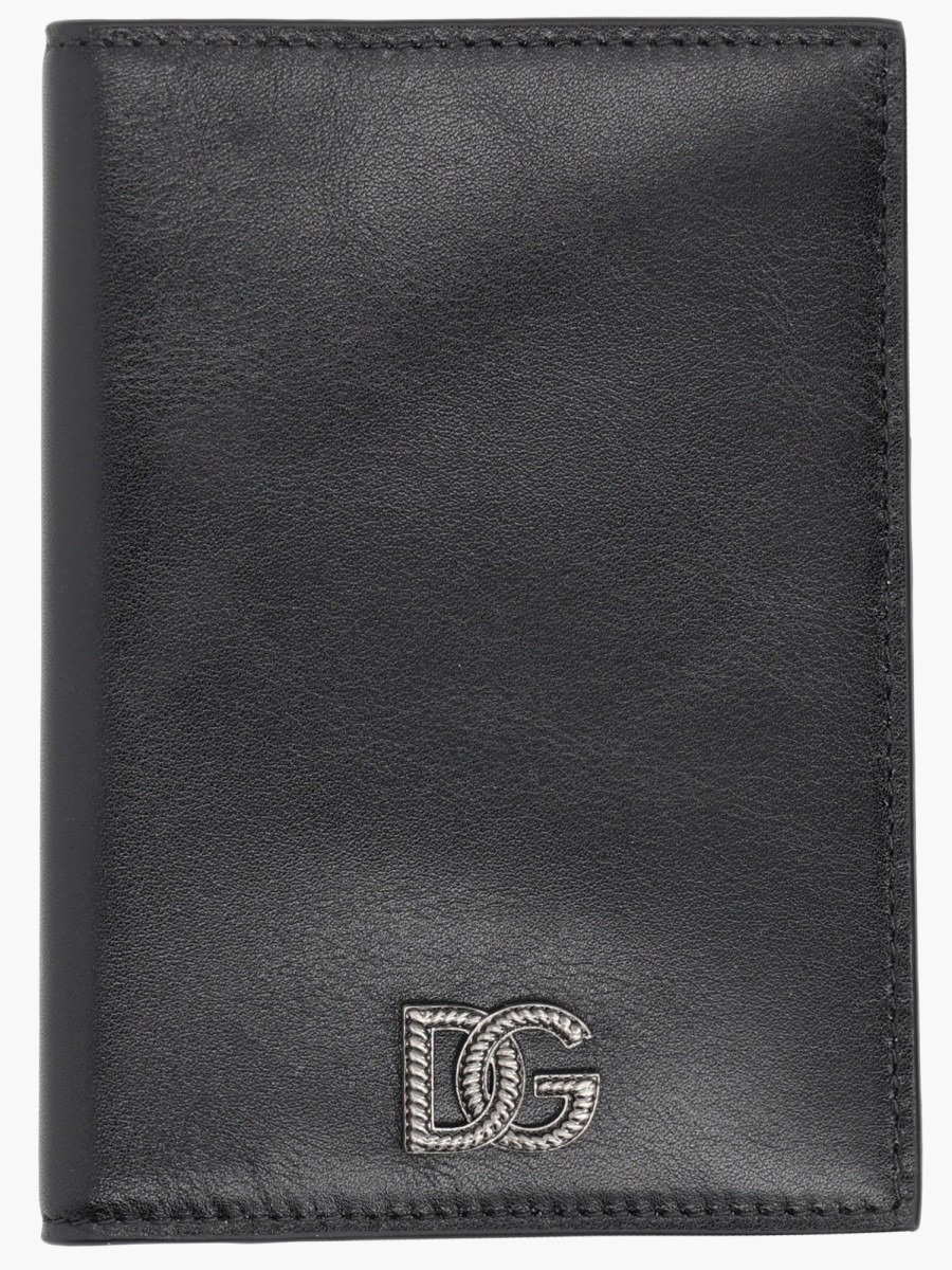 nanito_source_url:https://nokinstyle.com/2333462/passport-holder-storm.jpg