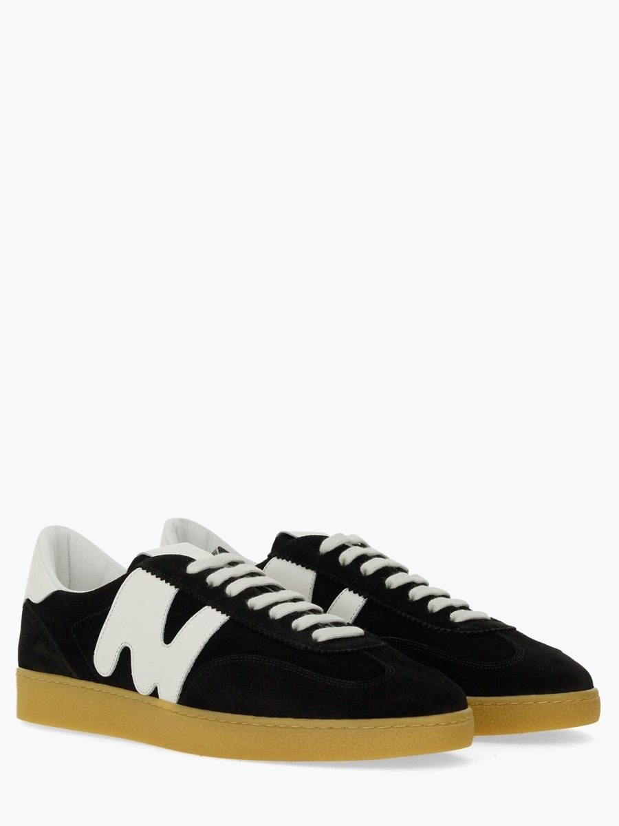 nanito_source_url:https://nokinstyle.com/2417428/retro-sneaker.jpg