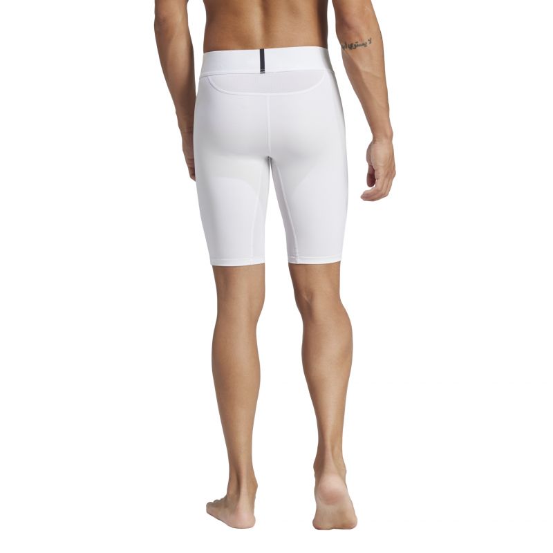 nanito_source_url:https://b2bsportswholesale.net/public/storage/productimages/0b/c1/7f/0d/1433700/image/xlarge_clean.jpg