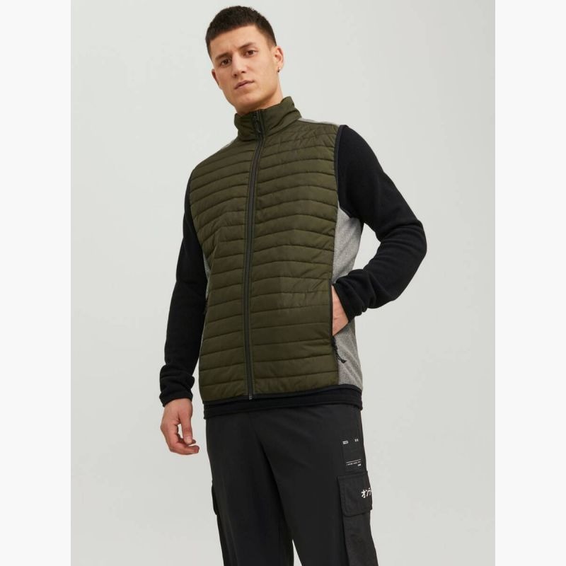 nanito_source_url:https://b2bsportswholesale.net/public/storage/productimages/a1/a4/48/04/1006406/image/xlarge_clean.jpg