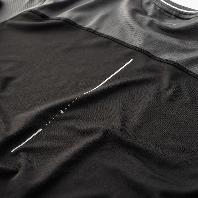 nanito_source_url:https://b2bsportswholesale.net/public/storage/productimages/93/ec/a5/1a/1672768/image/xlarge_clean.jpg