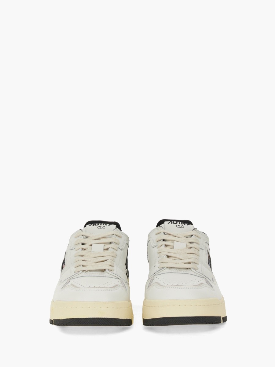 nanito_source_url:https://nokinstyle.com/2376499/sneaker-clc.jpg