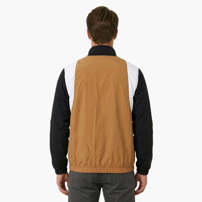 nanito_source_url:https://b2bsportswholesale.net/public/storage/productimages/bf/e2/08/69/2638810/image/xlarge_clean.jpg