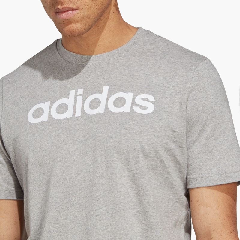adidas Essentials Single Jersey Linear Embroidered Logo Tee M IC9277