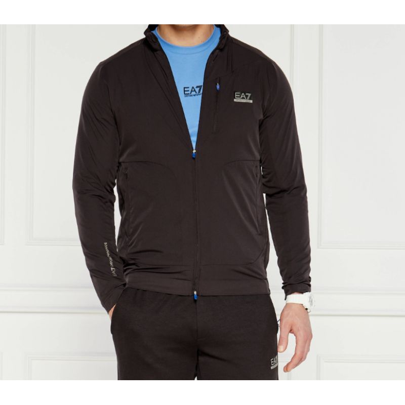 nanito_source_url:https://b2bsportswholesale.net/public/storage/productimages/1f/51/b9/47/1173348/image/xlarge_clean.jpg