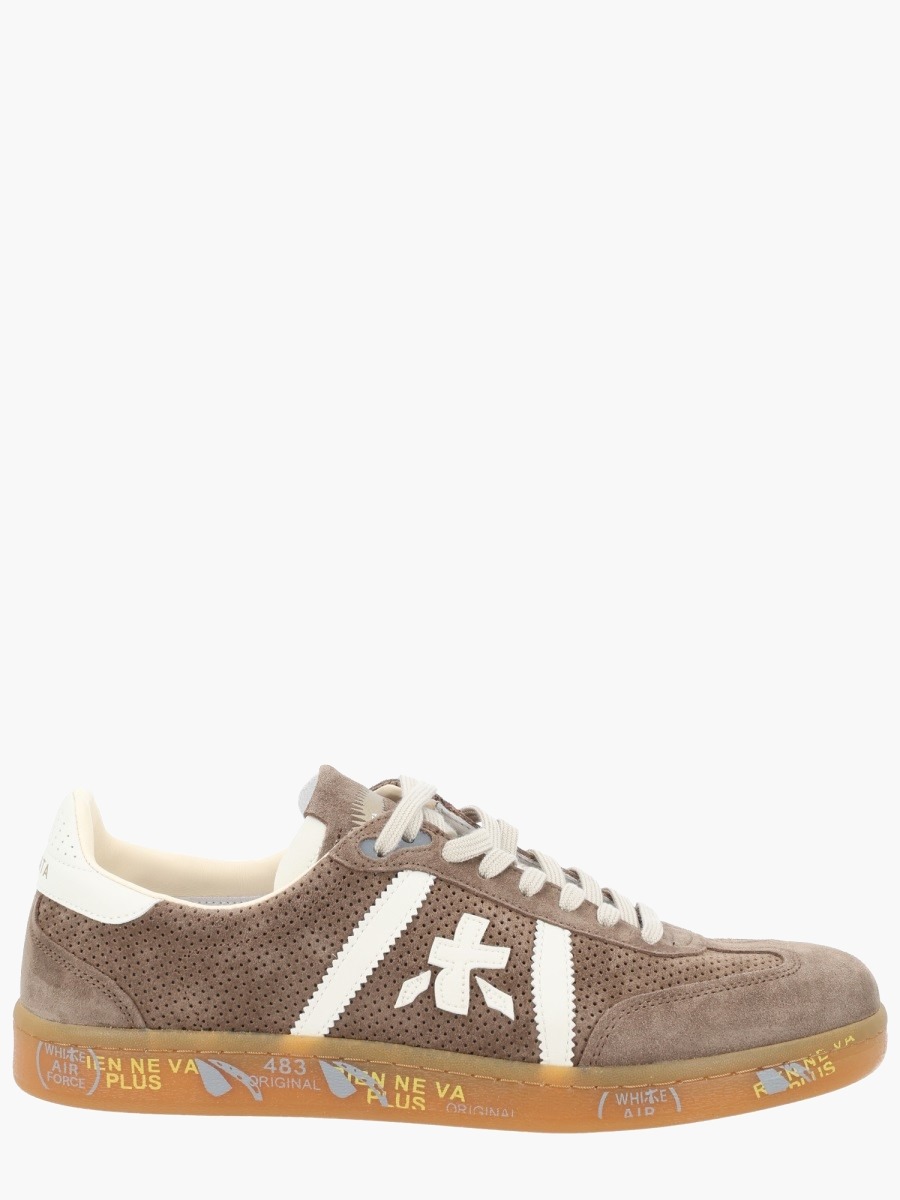 nanito_source_url:https://nokinstyle.com/2418568/sneaker-bonnie.jpg