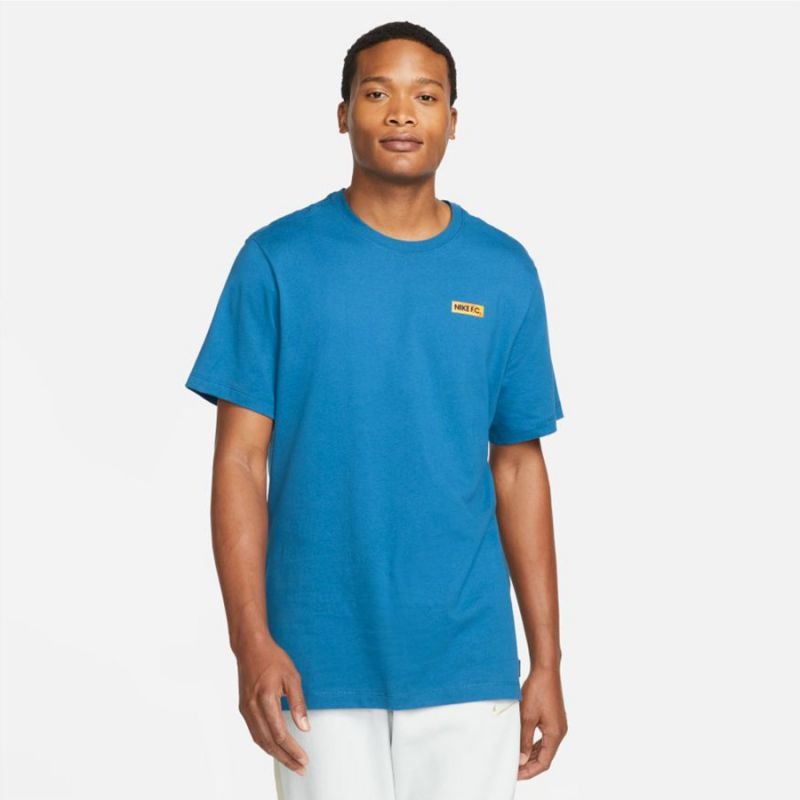 nanito_source_url:https://b2bsportswholesale.net/public/storage/productimages/51/3b/f1/e6/1251072/image/xlarge_clean.jpg