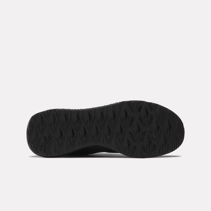 nanito_source_url:https://b2bsportswholesale.net/public/storage/productimages/7b/dd/a2/cd/1169000/image/xlarge_clean.jpg