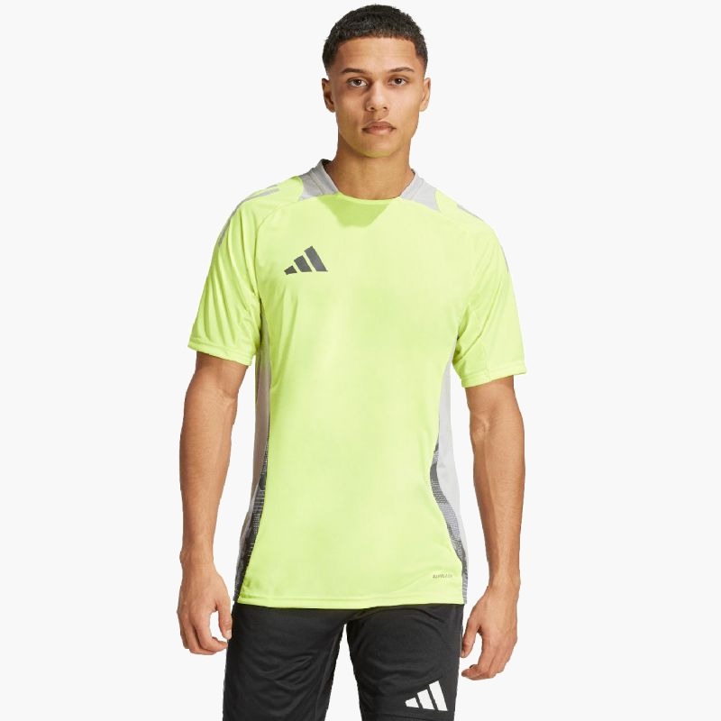 nanito_source_url:https://b2bsportswholesale.net/public/storage/productimages/d7/7c/83/d6/1066141/image/xlarge_clean.jpg