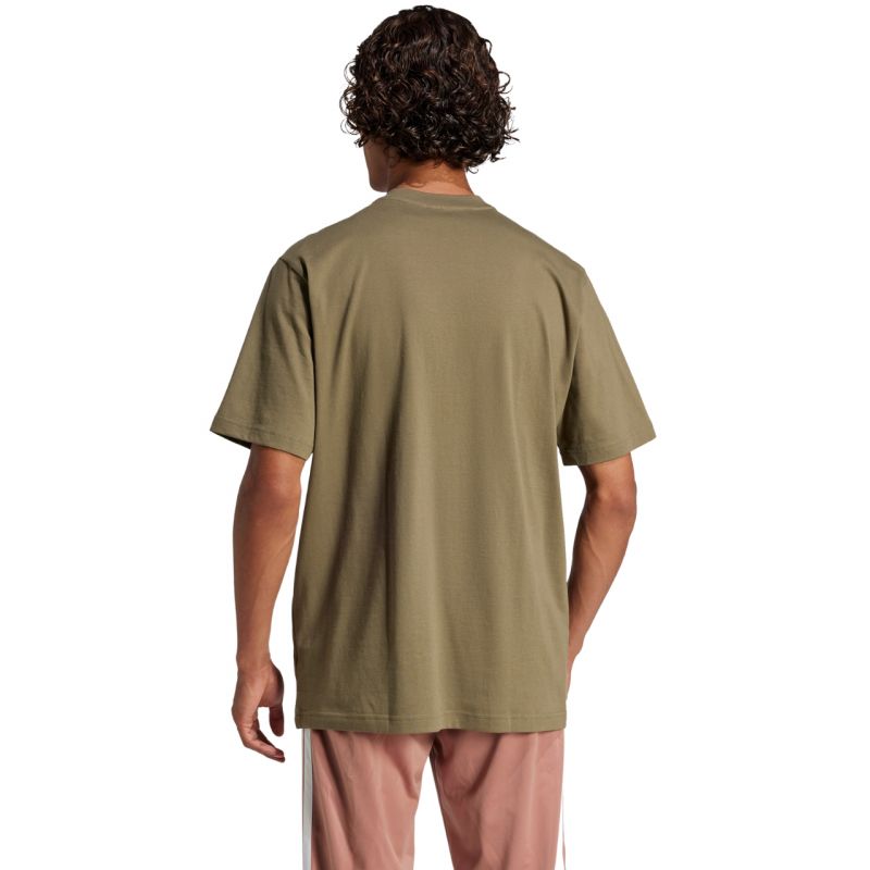 nanito_source_url:https://b2bsportswholesale.net/public/storage/productimages/dc/4a/77/5b/1395342/image/xlarge_clean.jpg