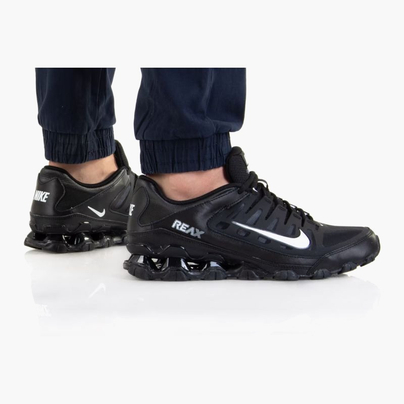 nanito_source_url:https://b2bsportswholesale.net/public/storage/productimages/eb/54/3e/e3/821239/image/xlarge_clean.jpg