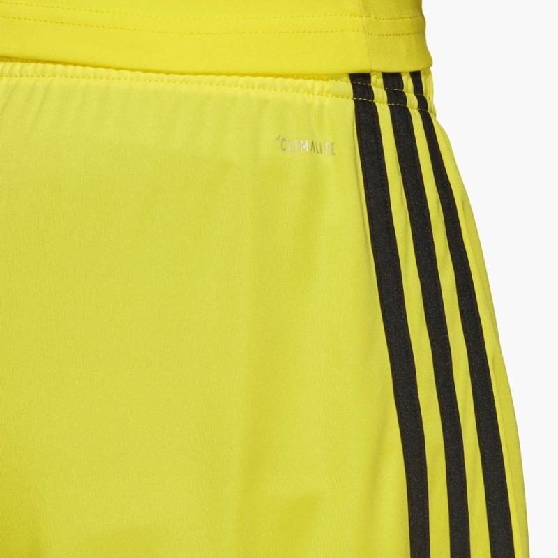 nanito_source_url:https://b2bsportswholesale.net/public/storage/productimages/95/0f/13/45/2136462/image/xlarge_clean.jpg