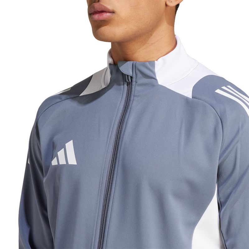 nanito_source_url:https://b2bsportswholesale.net/public/storage/productimages/63/66/ab/52/1095187/image/xlarge_clean.jpg
