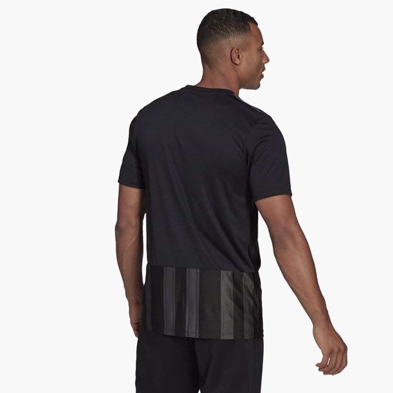 nanito_source_url:https://b2bsportswholesale.net/public/storage/productimages/9f/75/c9/75/652771/image/xlarge_clean.jpg