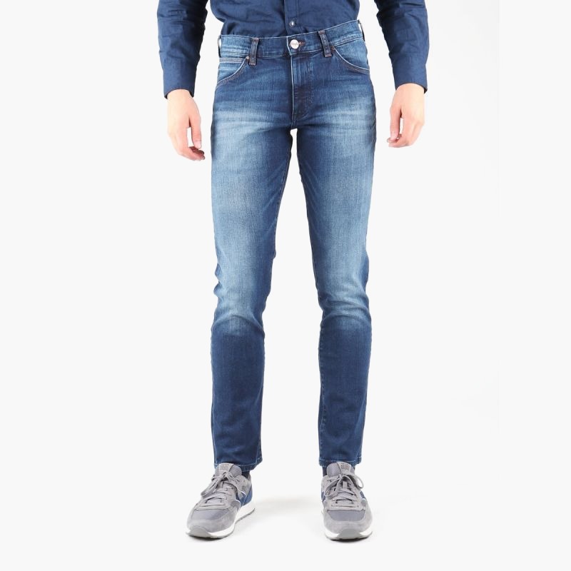 nanito_source_url:https://b2bsportswholesale.net/public/storage/productimages/92/47/3a/c2/626587/image/xlarge_clean.jpg