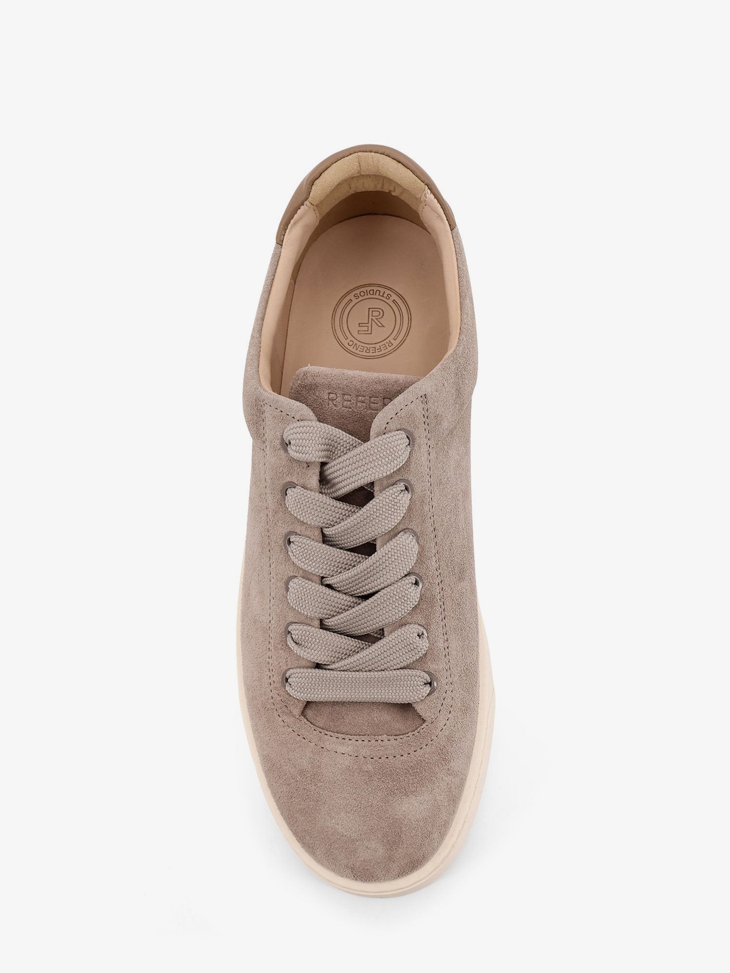 nanito_source_url:https://nokinstyle.com/2397269/the-cassetta-suede-sneakers.jpg