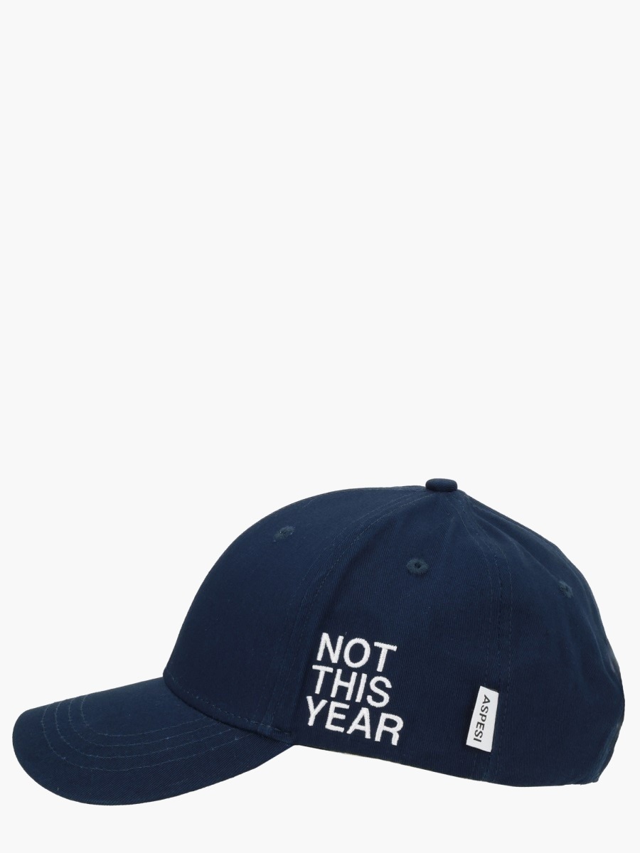 nanito_source_url:https://nokinstyle.com/2323819/cotton-baseball-cap.jpg