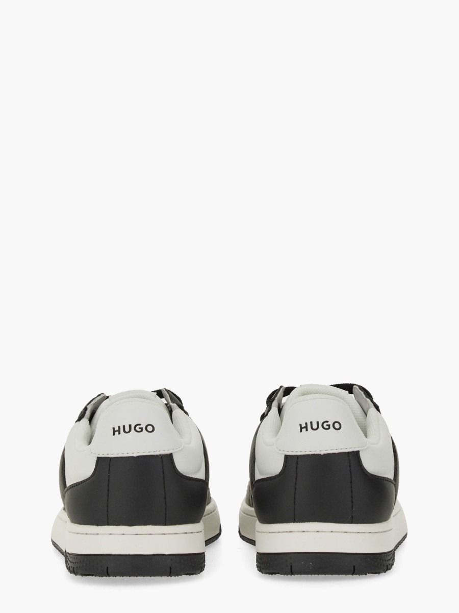 nanito_source_url:https://nokinstyle.com/2383129/leather-sneaker.jpg
