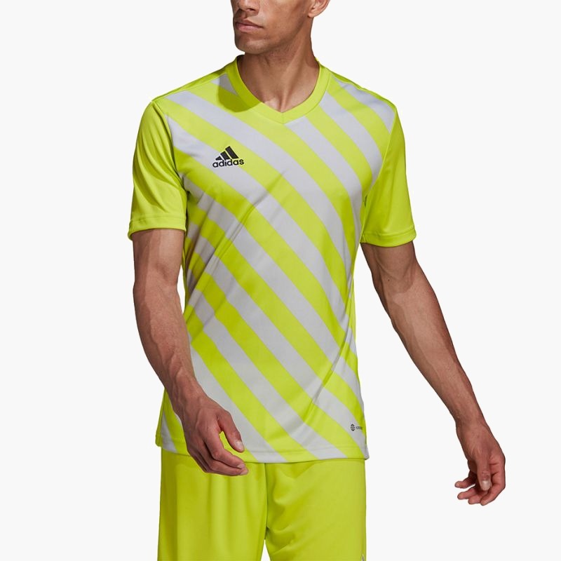 nanito_source_url:https://b2bsportswholesale.net/public/storage/productimages/99/8c/8f/05/2226044/image/xlarge_clean.jpg