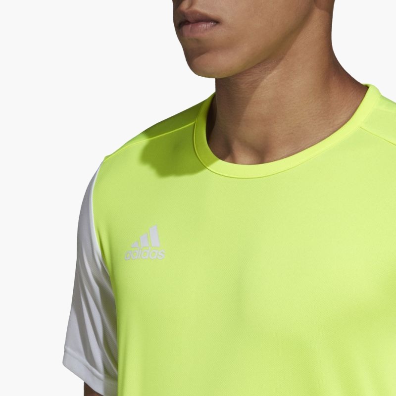 nanito_source_url:https://b2bsportswholesale.net/public/storage/productimages/a2/28/c6/73/2133409/image/xlarge_clean.jpg