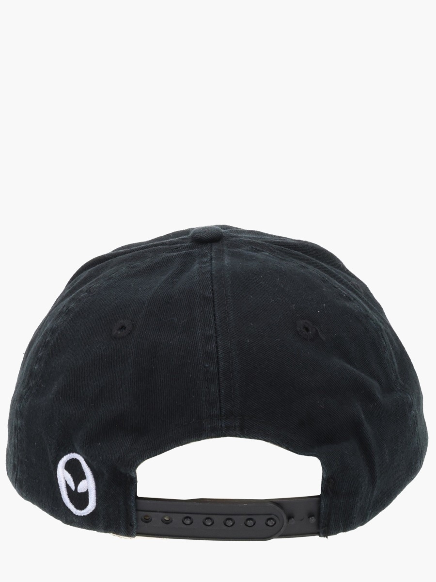 nanito_source_url:https://nokinstyle.com/2342590/cappello-da-baseball-con-logo.jpg