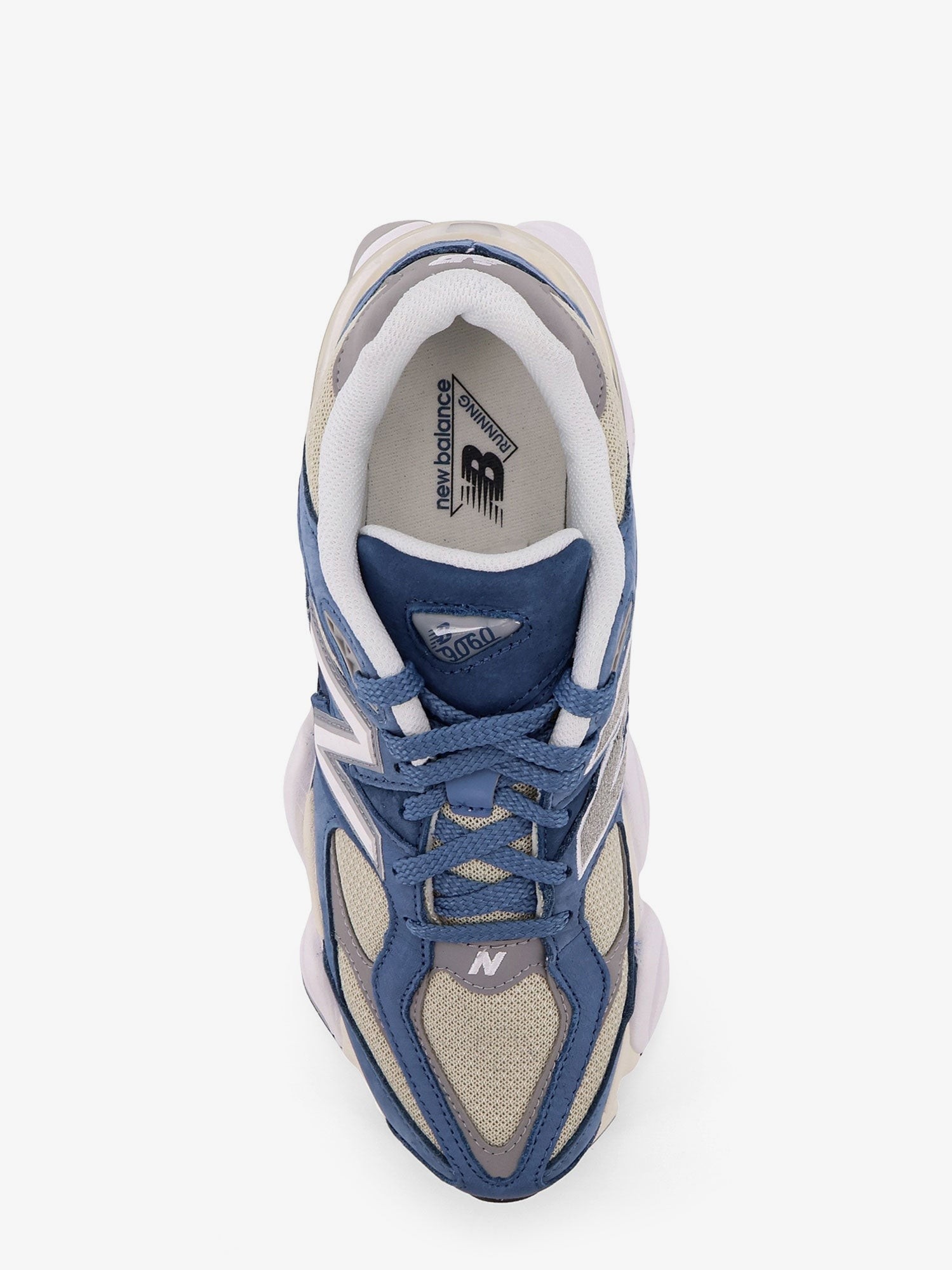 nanito_source_url:https://nokinstyle.com/2437859/9060-mesh-low-top-sneakers-with-suede-inserts.jpg