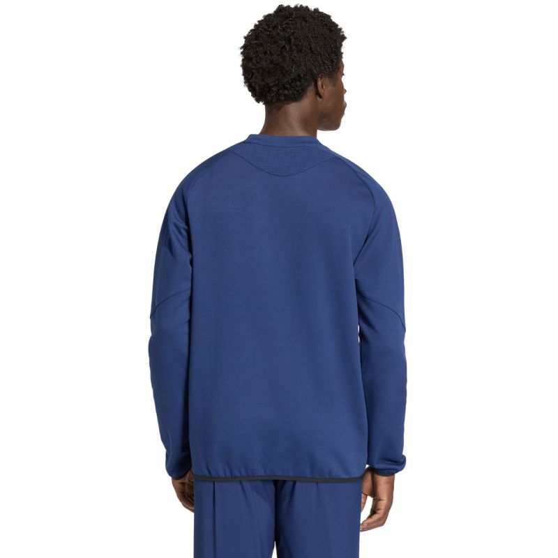 nanito_source_url:https://b2bsportswholesale.net/public/storage/productimages/07/72/d6/31/2165372/image/xlarge_clean.jpg