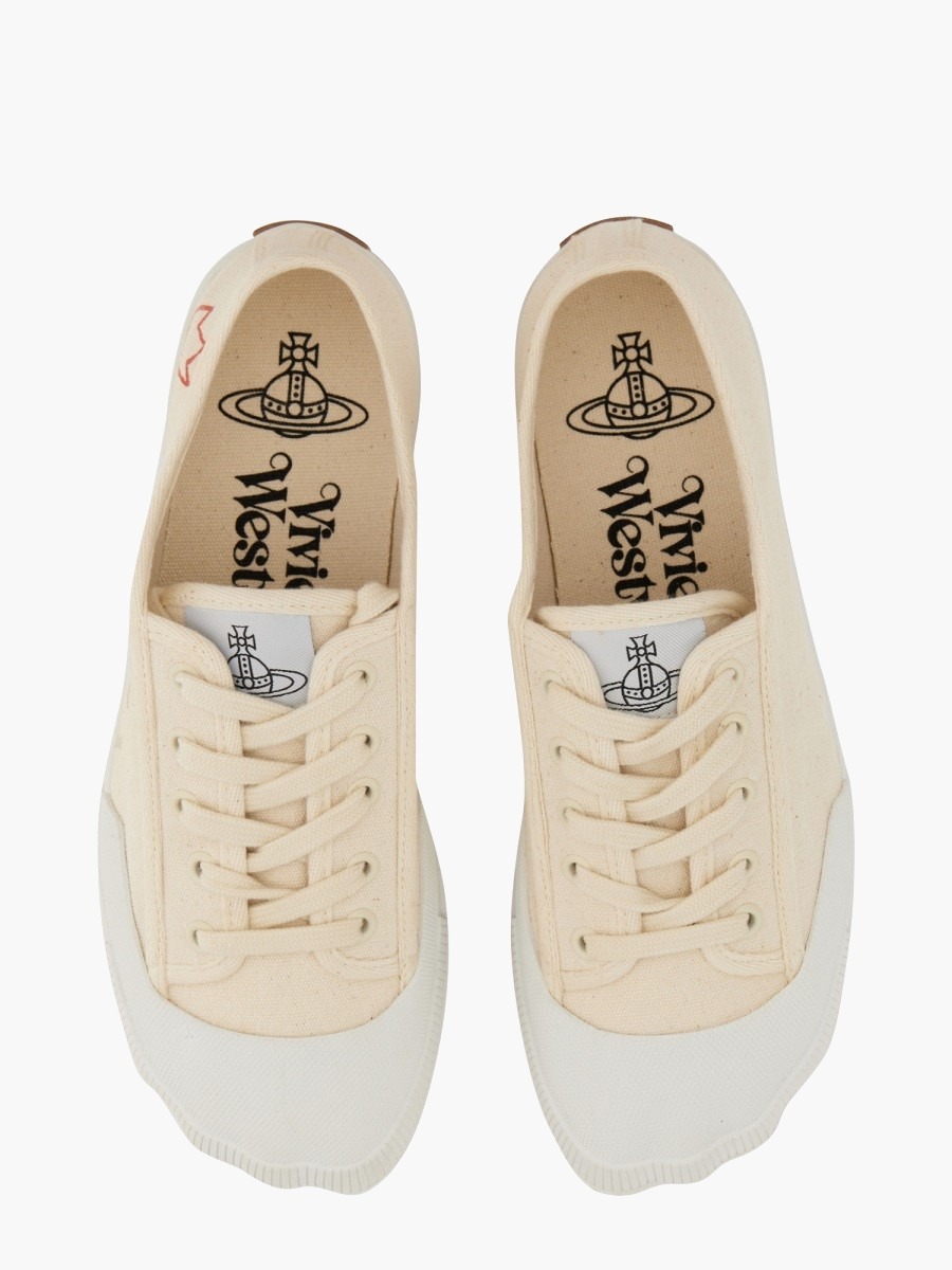nanito_source_url:https://nokinstyle.com/2321087/animal-gym-sneaker.jpg