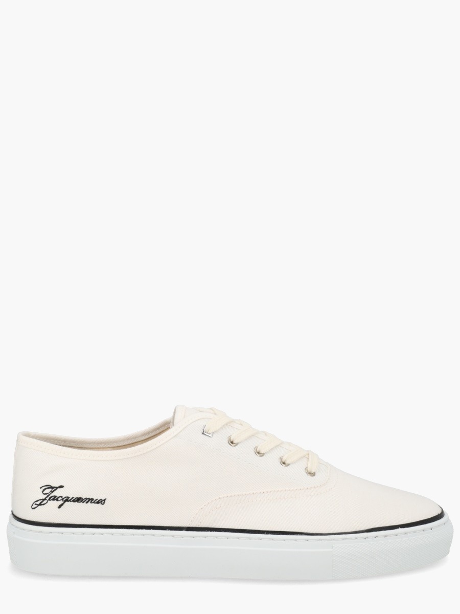 nanito_source_url:https://nokinstyle.com/2340199/sneaker-fefe.jpg