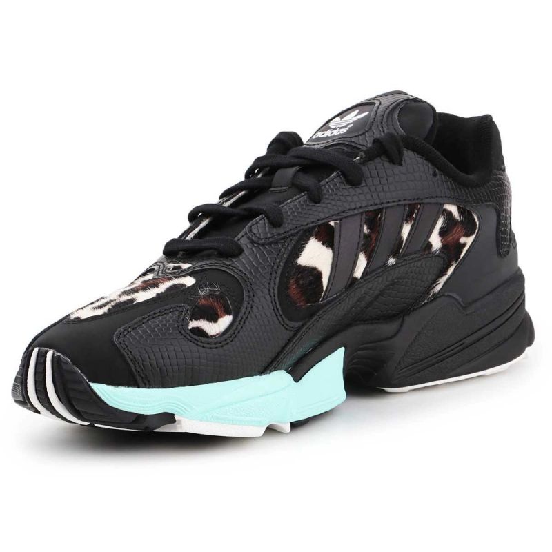 nanito_source_url:https://b2bsportswholesale.net/public/storage/productimages/94/d2/38/0b/1254692/image/xlarge_clean.jpg